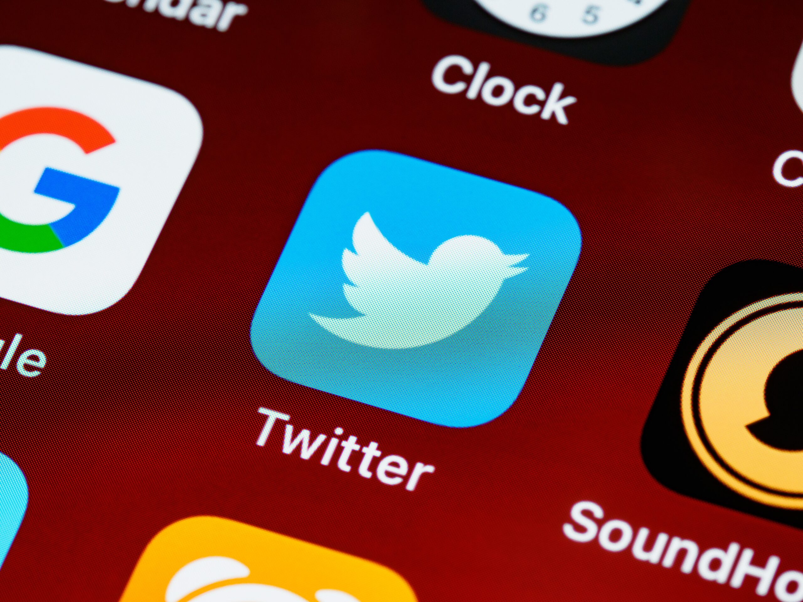 Twitter Blue: arriva anche in Italia la nuova versione del Social Network