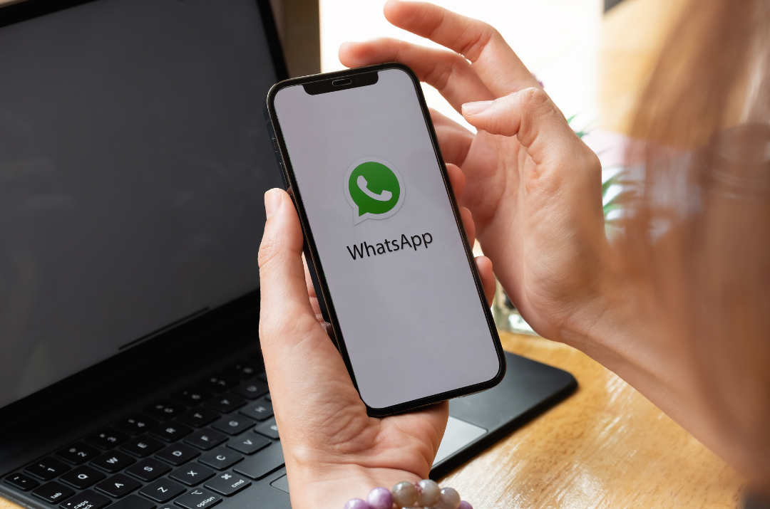 WhatsApp: tutto quello che devi sapere sulla funzione della trascrizione dei messaggi vocali